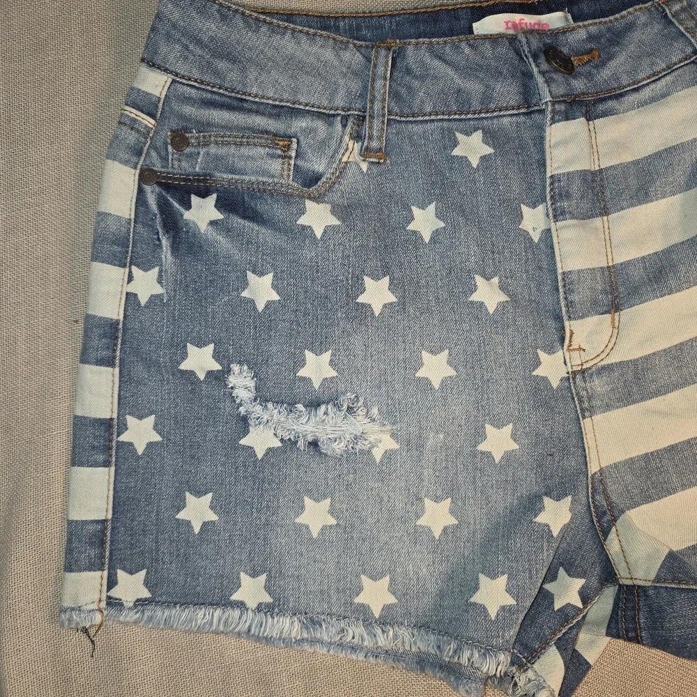 refuge stars stripes